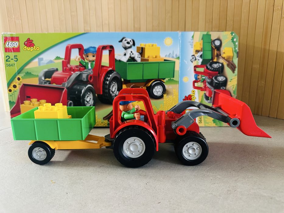 Lego duplo 5647 - duży  traktor z przyczepą + akcesoria