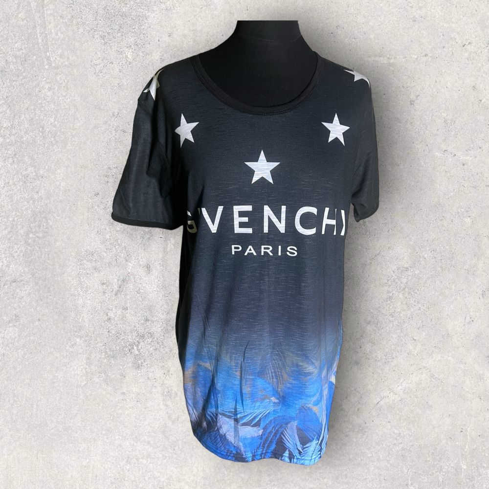 Stylowa meska koszulka tshirt duza Givenchy