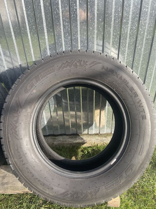 Opony zimowe  225/65 235/65/16 R16 C 4szt wzmacniane  do busa