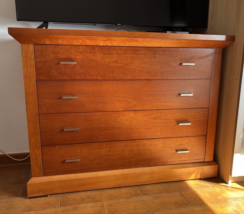 Cómoda quarto casal cerejeira