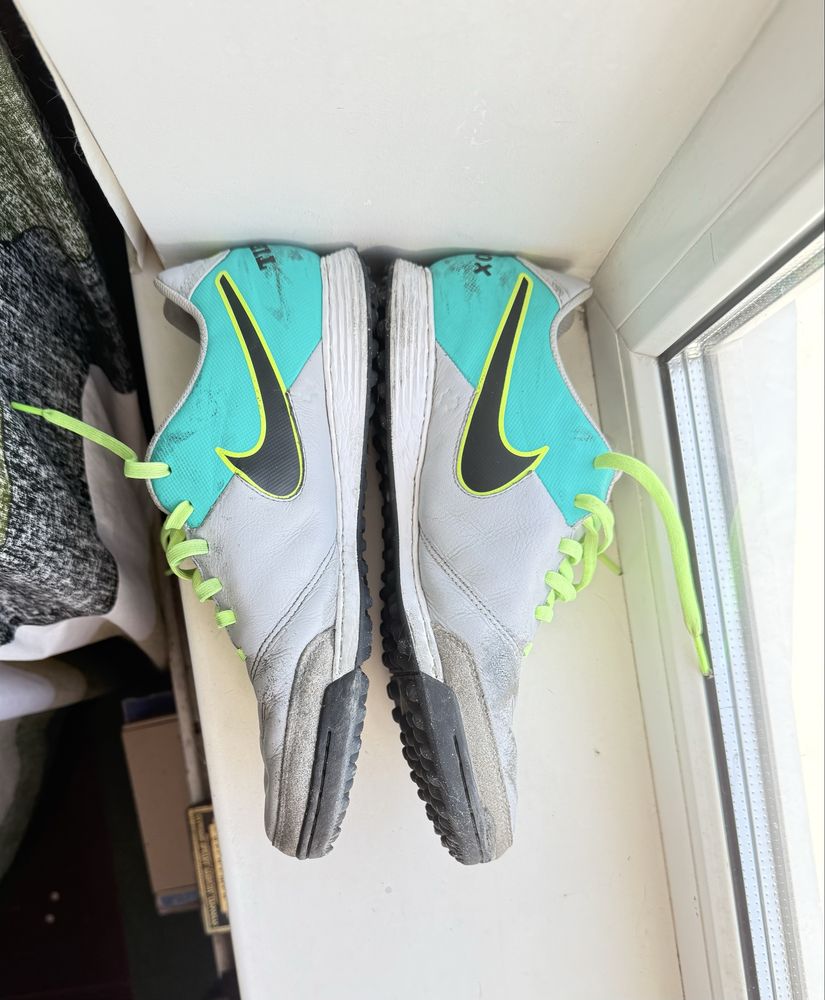 Сороконожки Nike Tiempo Mystic V TF Grey 44 размер