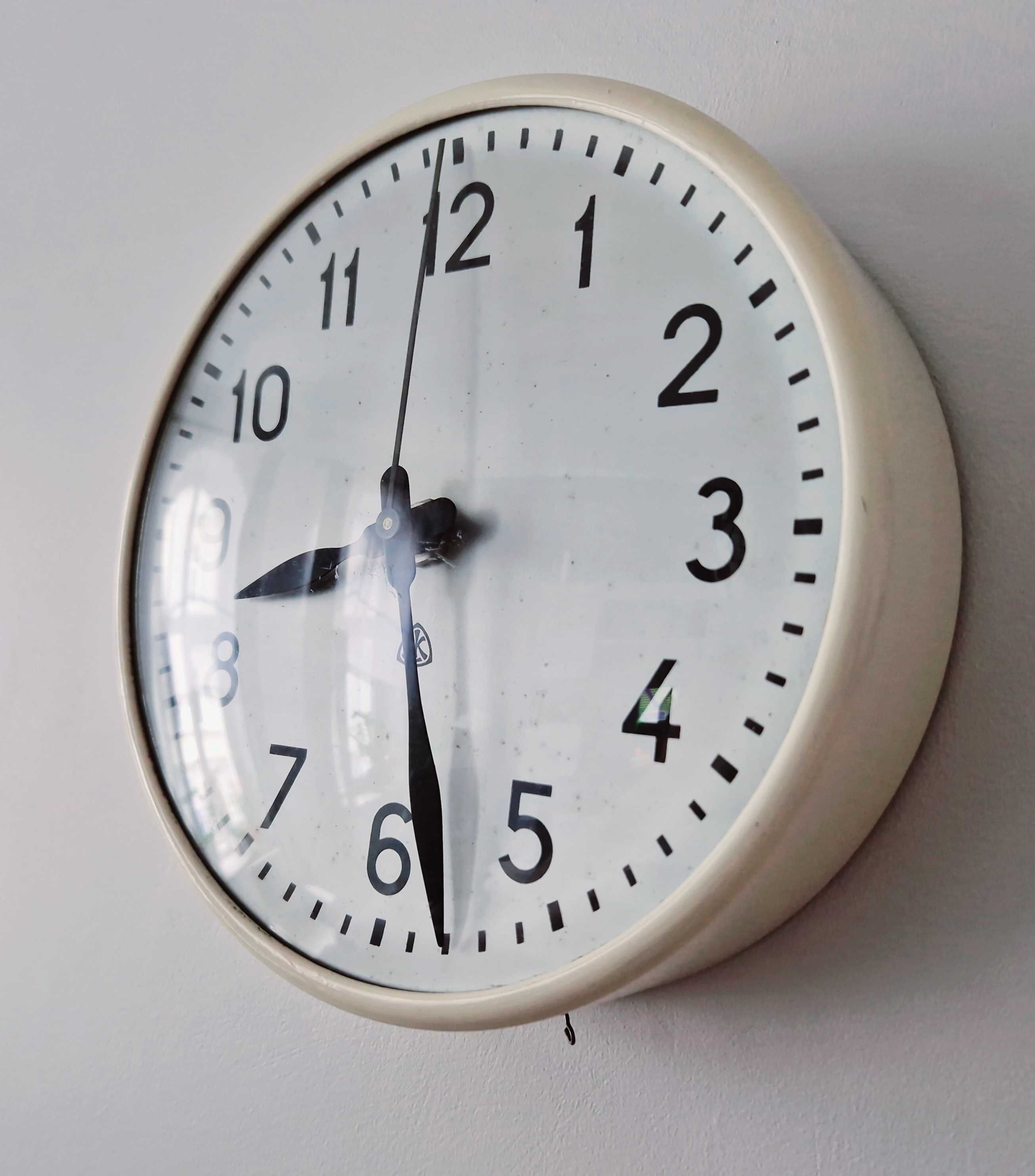 Zegar Ścienny synchroniczny, Arne Jacobsen SYNKRONUR lata 60te Vintage