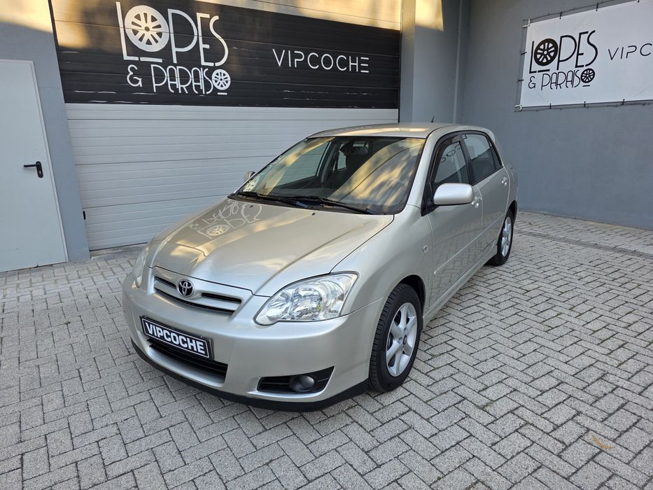 TOYOTA COROLLA 1.4 D-4D 90CV Caixa Automática- Excepcional