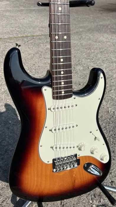 Fender stratocaster 2016