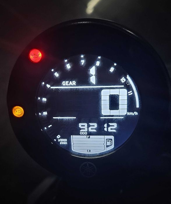 Yamaha XSR700 - bom estado