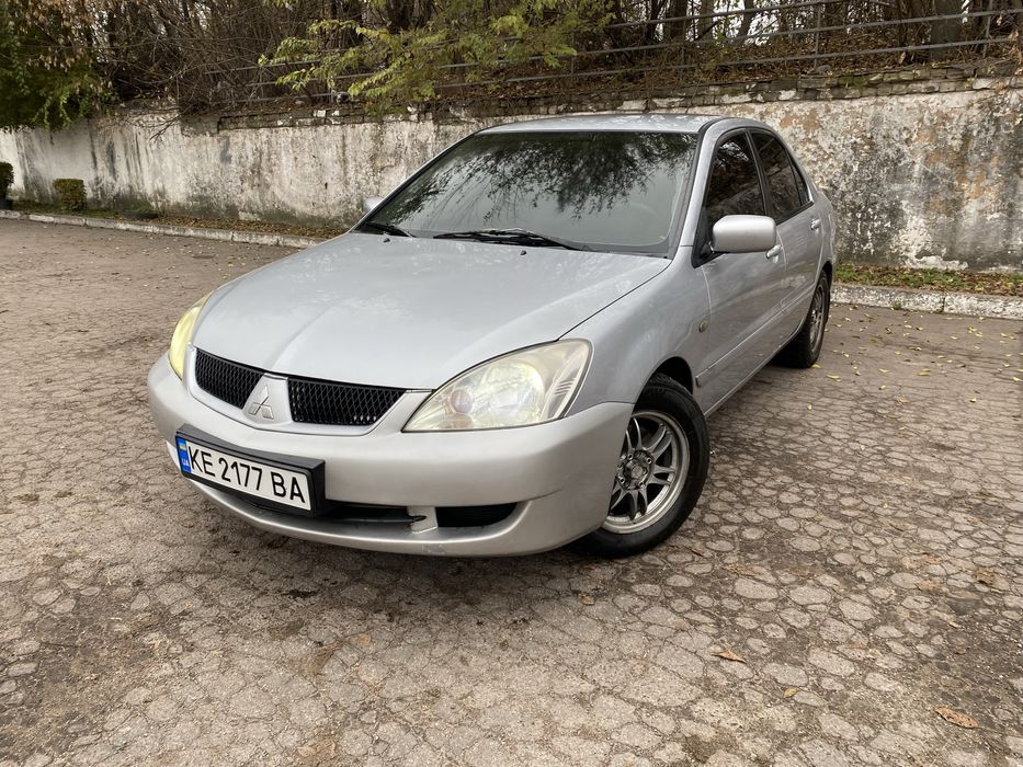 Продам автомобиль лансер 9