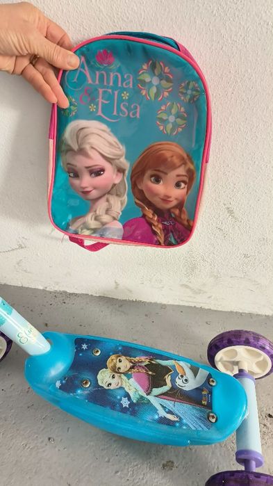 Trotinete com mochila