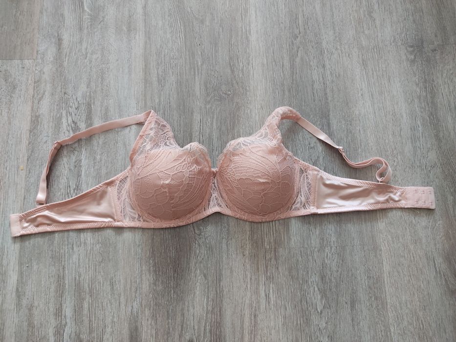 Damski stanik nowy rozm 80A Pepco