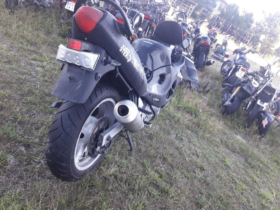 Suzuki gsxf600 gsxf 600 f silnik moduł felga gaźniki alternator części