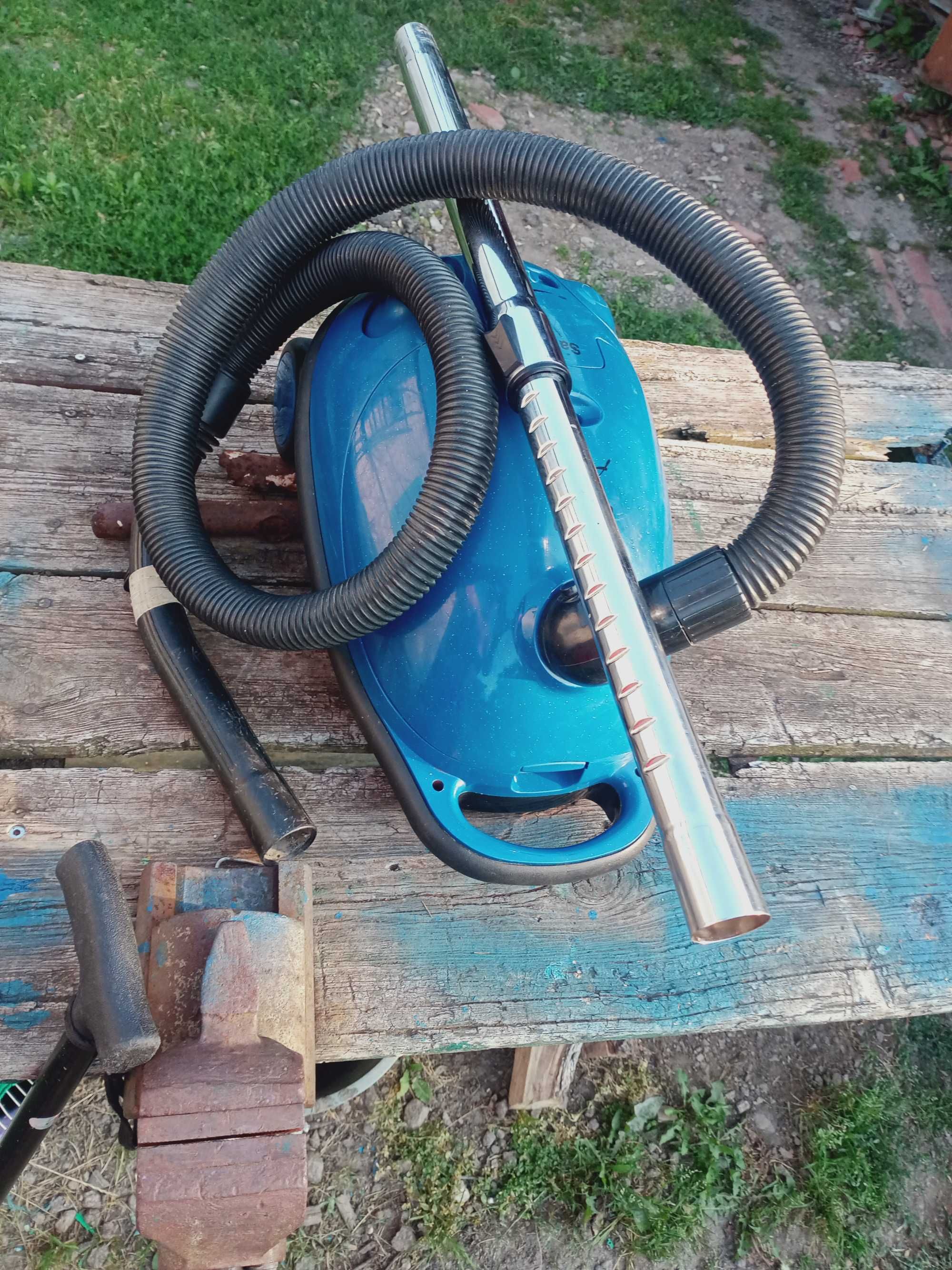 Пылесос, Сатурн  Атлас 1500w