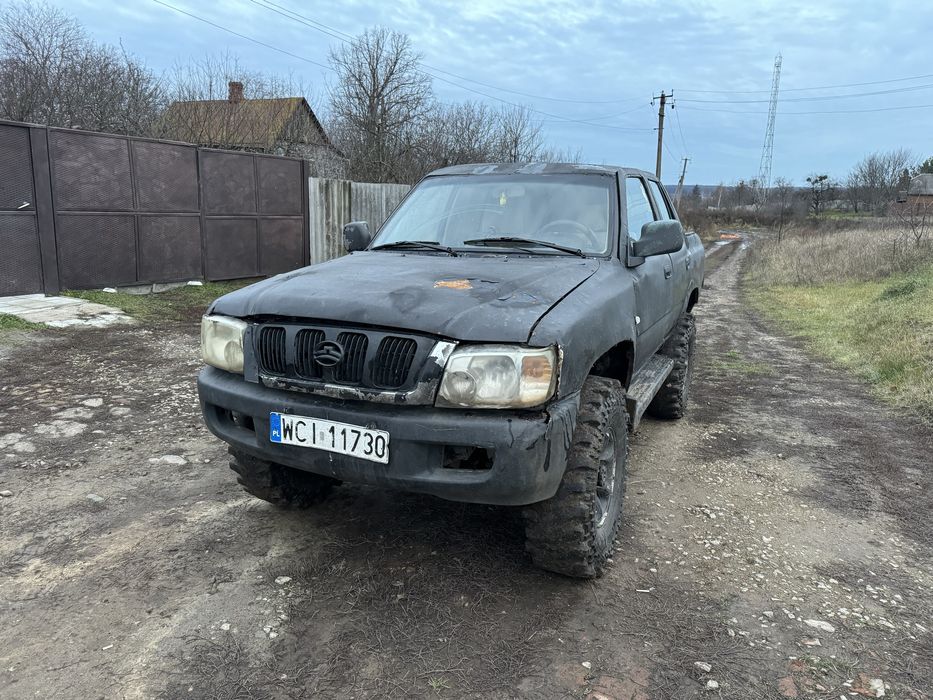 Продам внедорожник  пикап