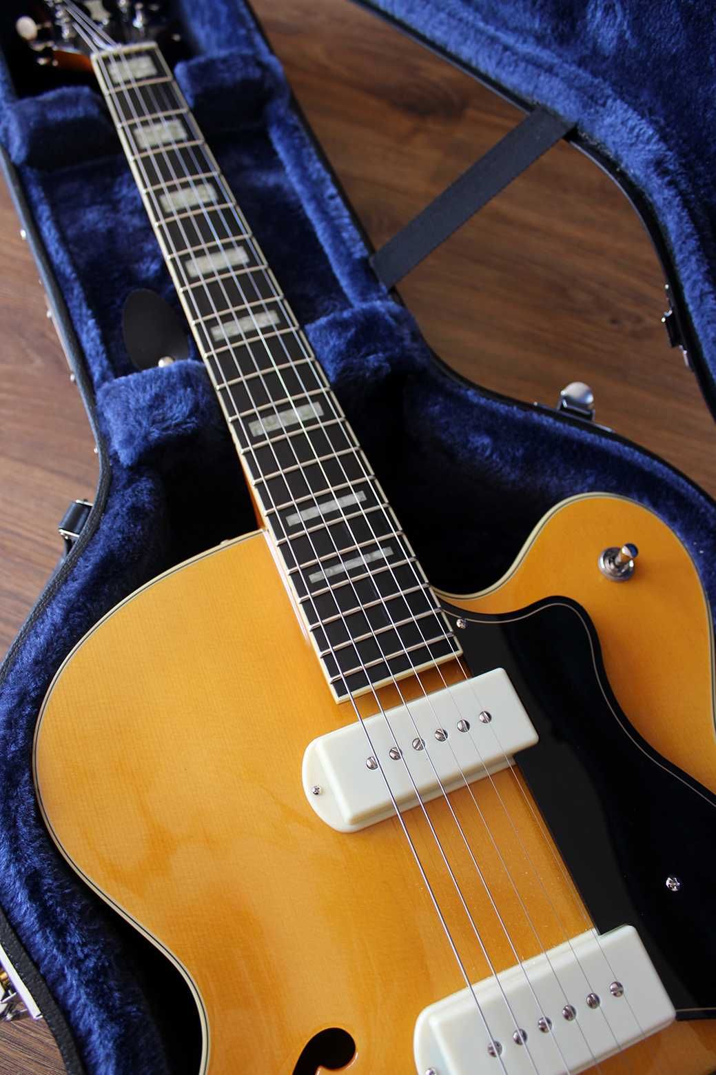 Gibson - Guild X-175B Manhattan