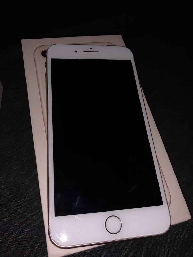 iPhone 8 Plus 64gb