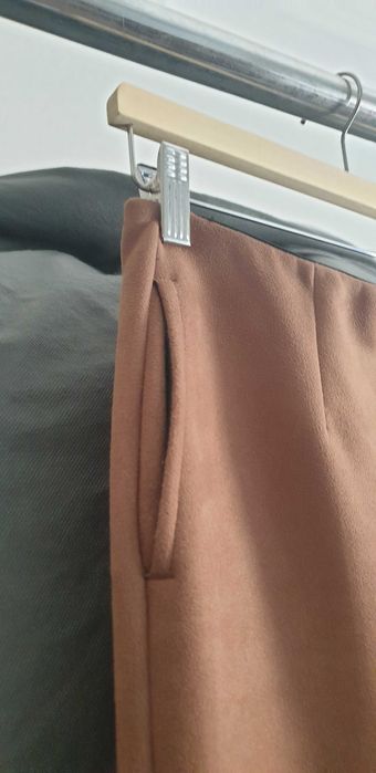 Leggings pele de pêssego com bolso