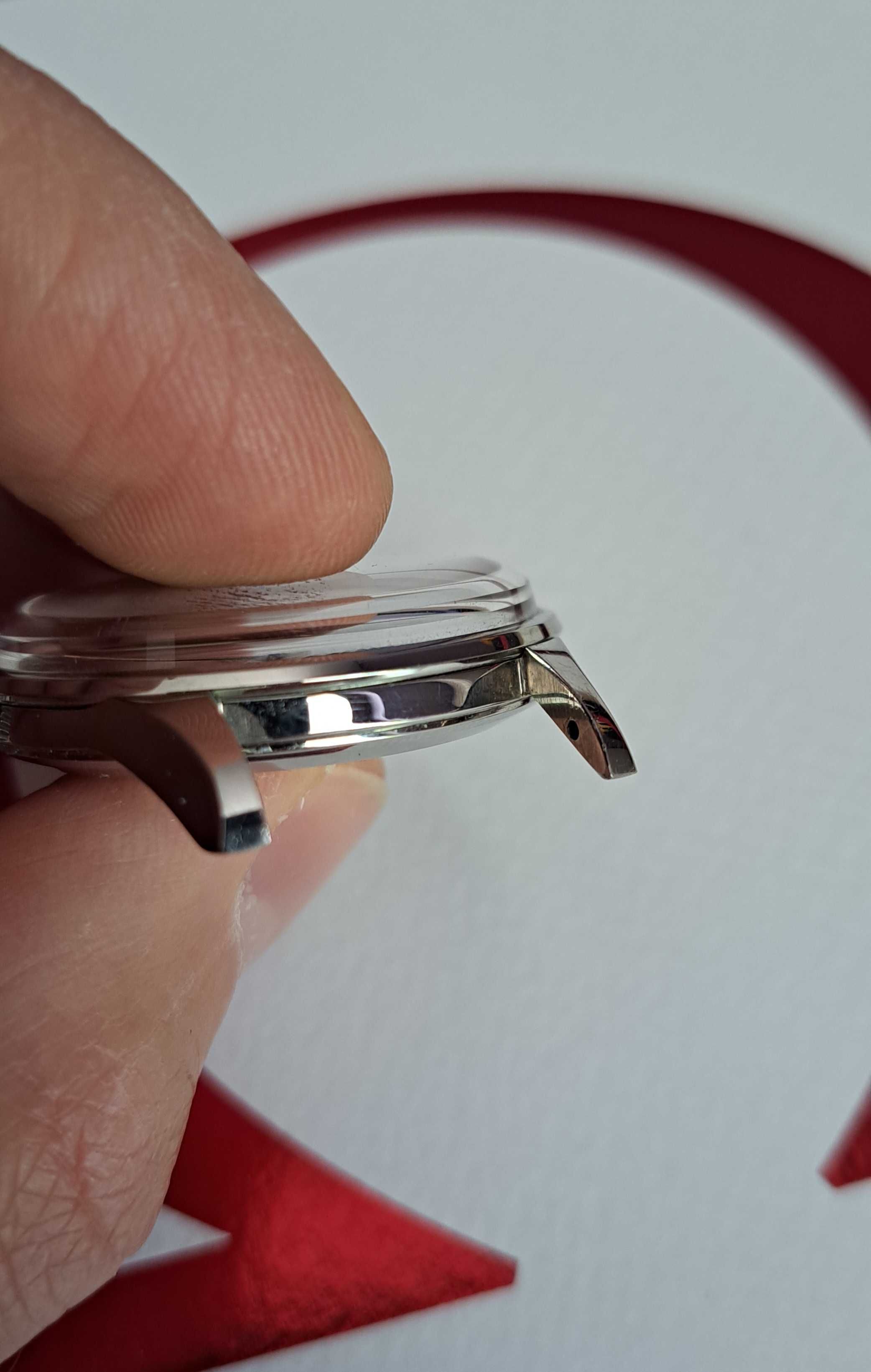 Omega Ref. 2800-3 P Cal. 266 z 1952