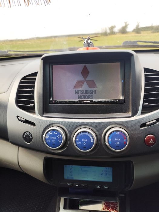 Mitsubishi L200 (warrior) 2.5 di-d. 2006.