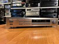 Yamaha TX-670 RDS Tuner radiowy, Audio Room