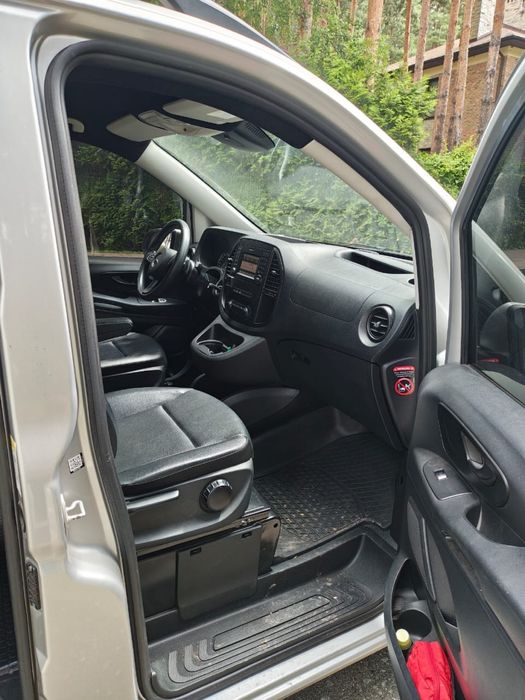 Продається авто mersedes-benz vito