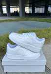 Tênis Nike branco, tamanho 39