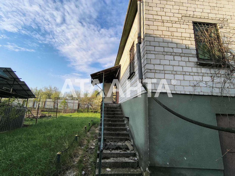 Продам дачний будинок у Скнилові (кооператив “Гудок”