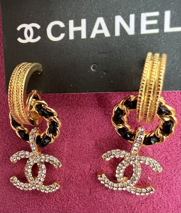 Brincis dourados muiti ekegantes