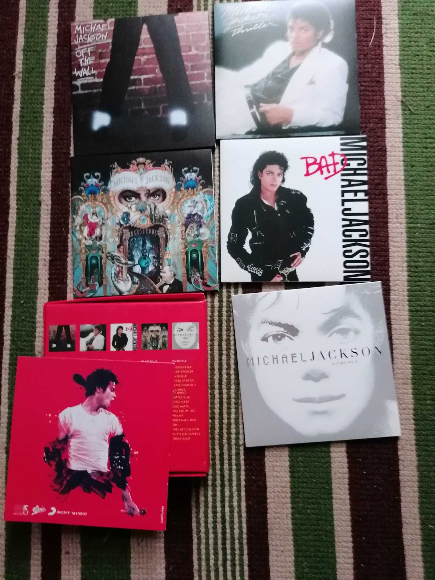 red box 5 CD Micheal Jackson The Collection.
