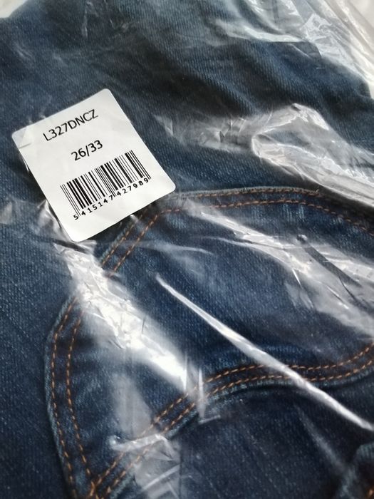 Jeansy Lee 26x33,super dzwony, hit