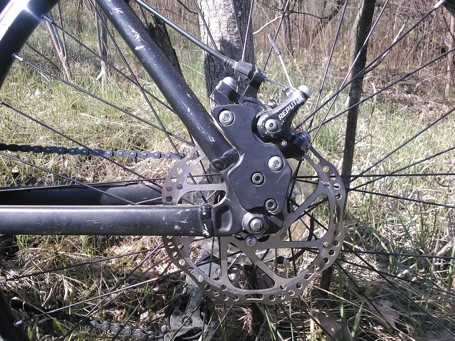 Велосипед МТВ  колеса 26"