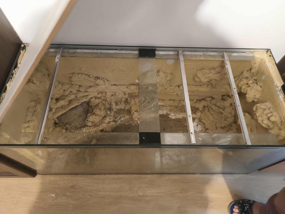 Bardzo duże akwarium/terrarium