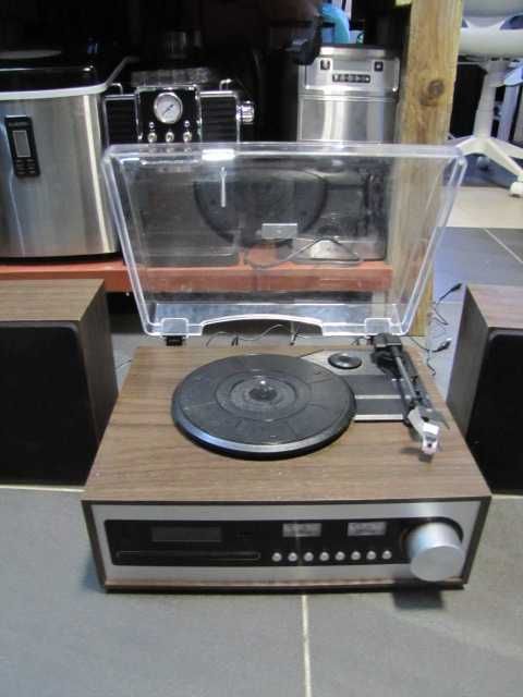 Wieża stereo gramofon CD radio 2 głośniki drewno Auna Oxford