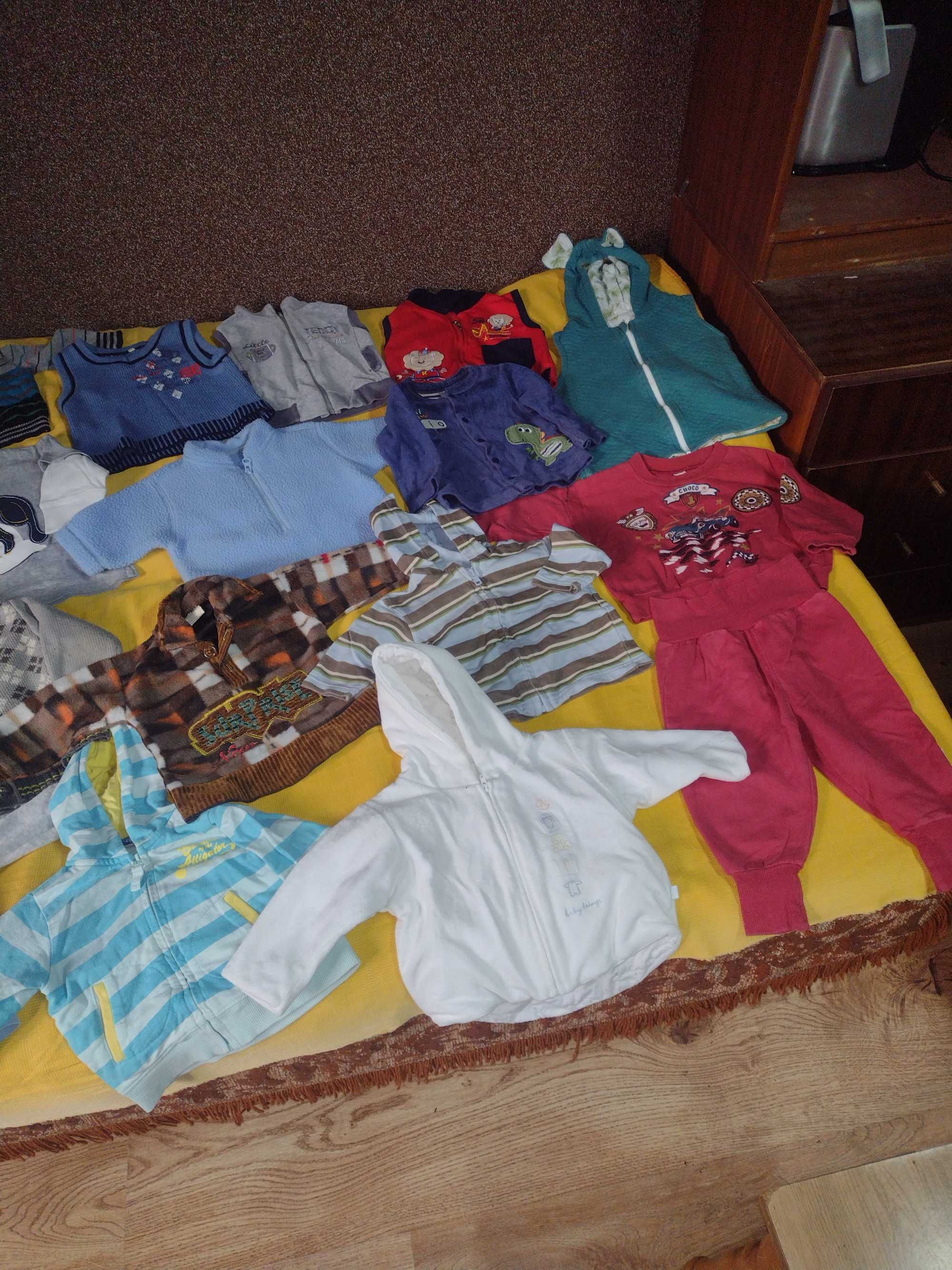Ubranka dziecięce 0-2 lata, sweterki,bluzy