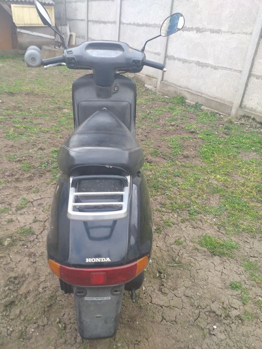 Мопед honda lead 20
