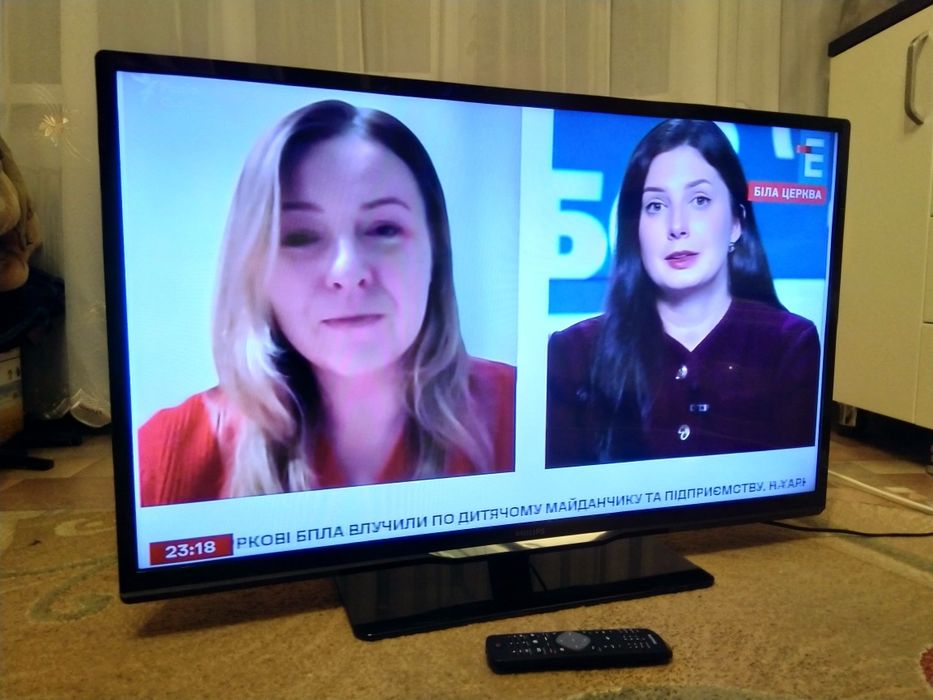 Телевізор LED PHILIPS 39PFL3208K  FUll HD у відмінному робочому стані.