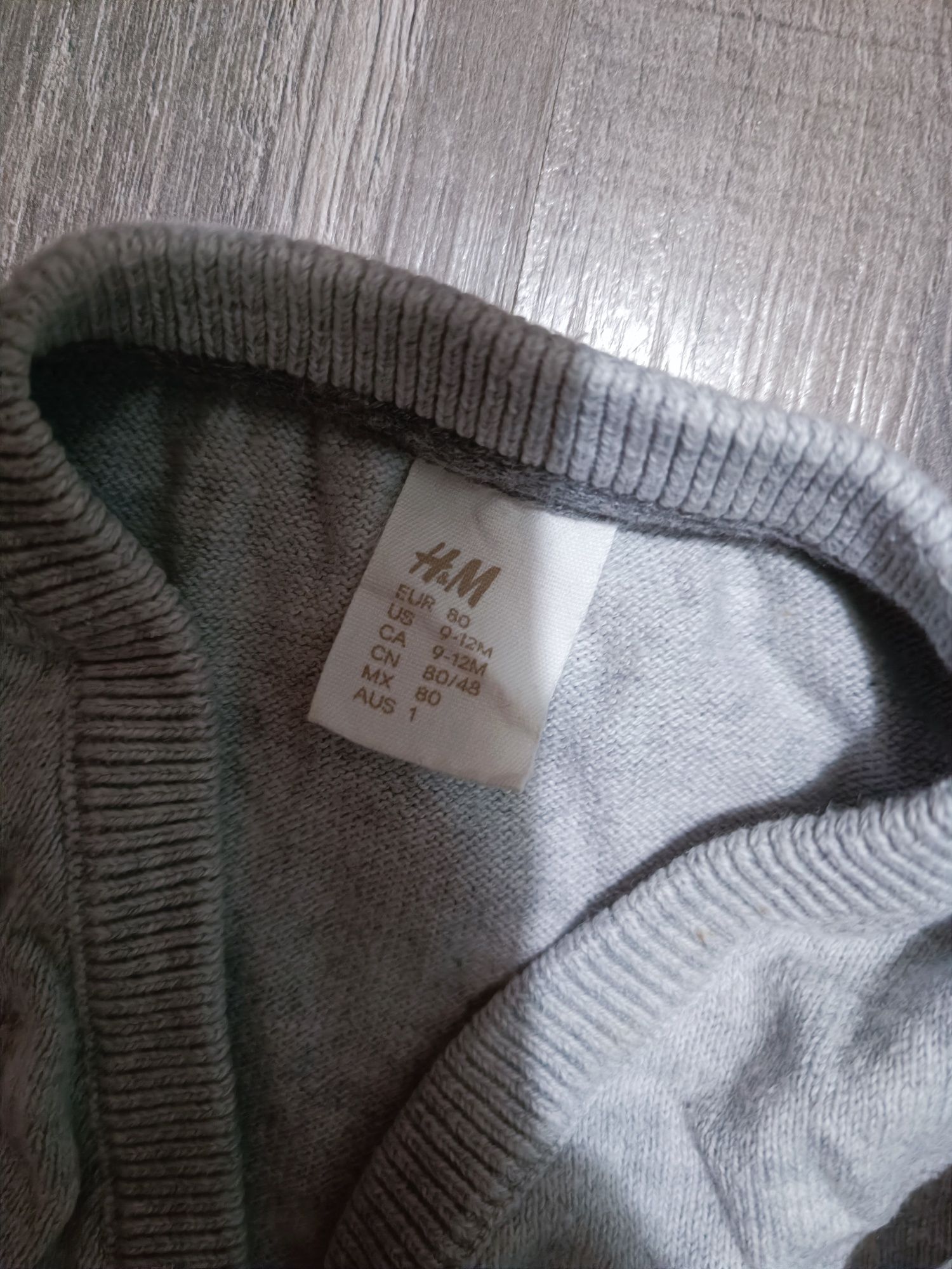 Sweterek H&M r.80