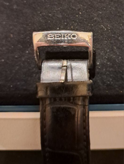 Relógio Seiko Conógrafo,  Calibre 7T92 e Seiko Kinetic.