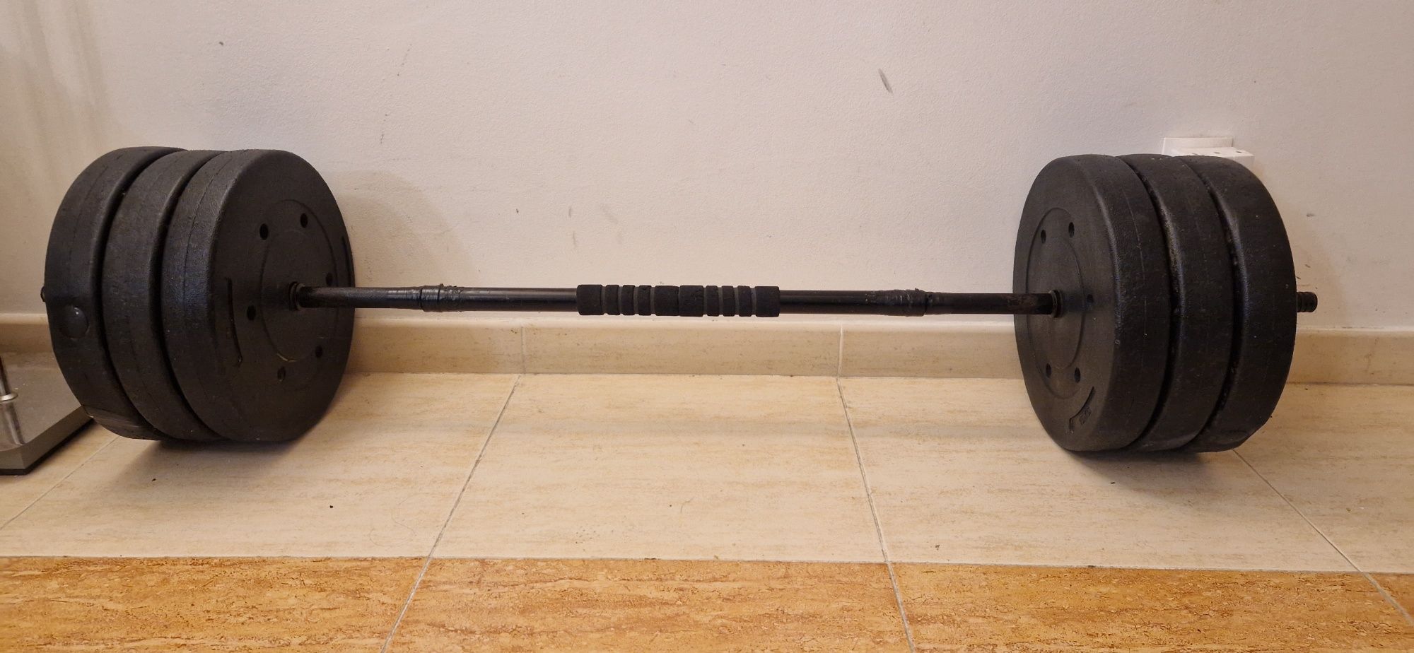 Barra e discos musculação