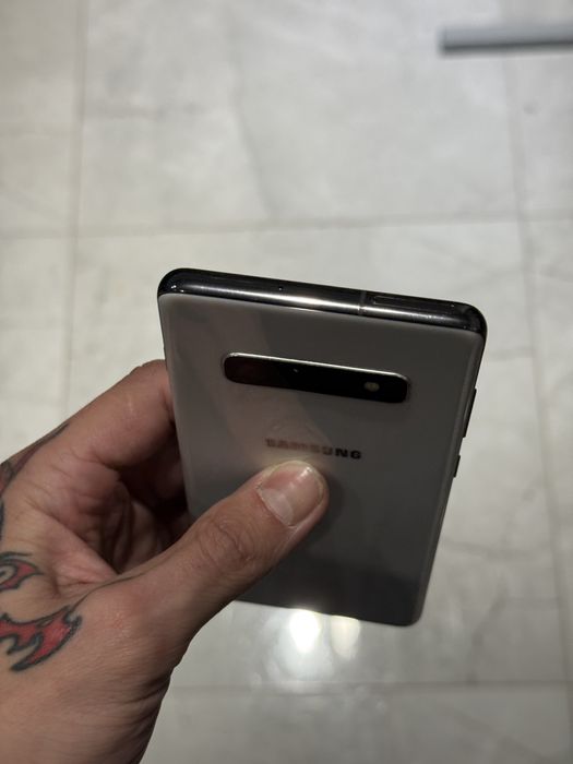 Samsung s10 plus 8/128 Ceramic White