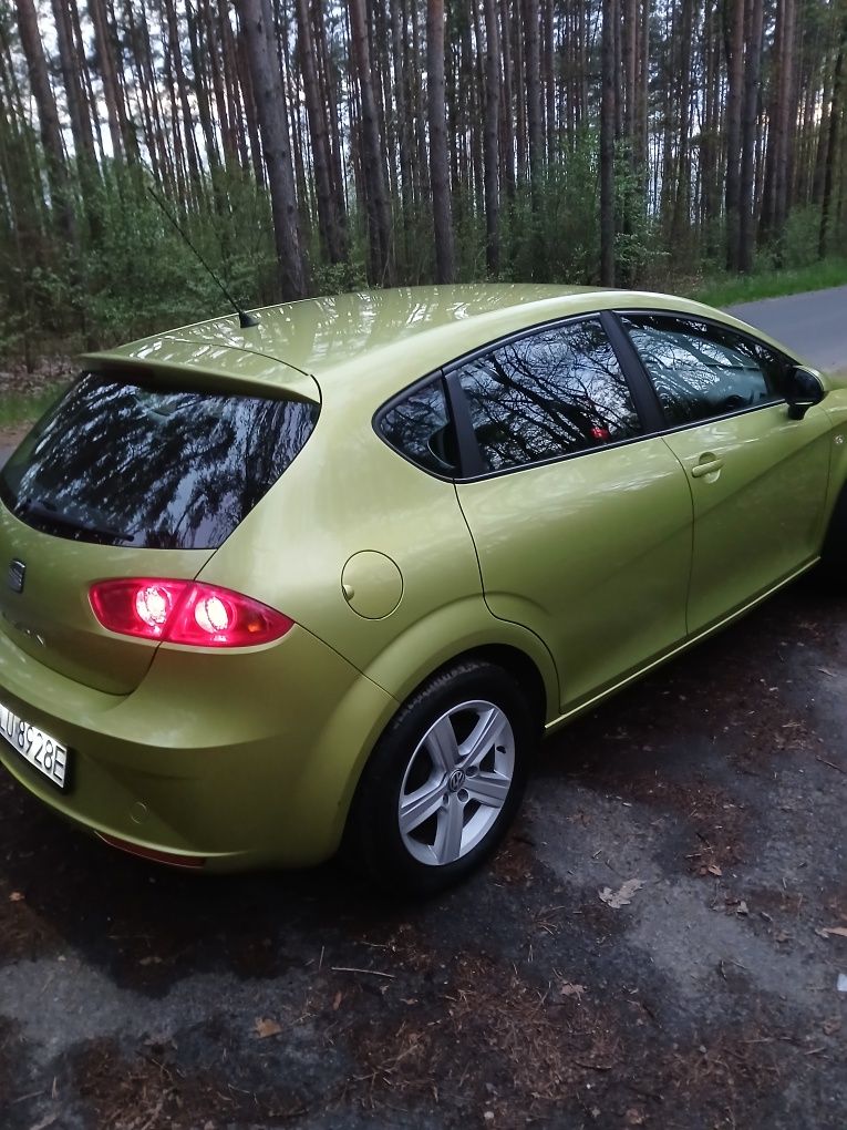 Seat Leon 1.4 Mpi 2009r 115tys