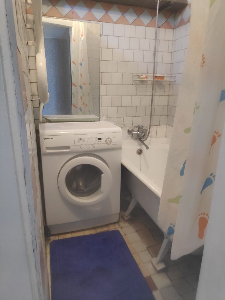 Продам квартиру 3х.комнатную,центр.