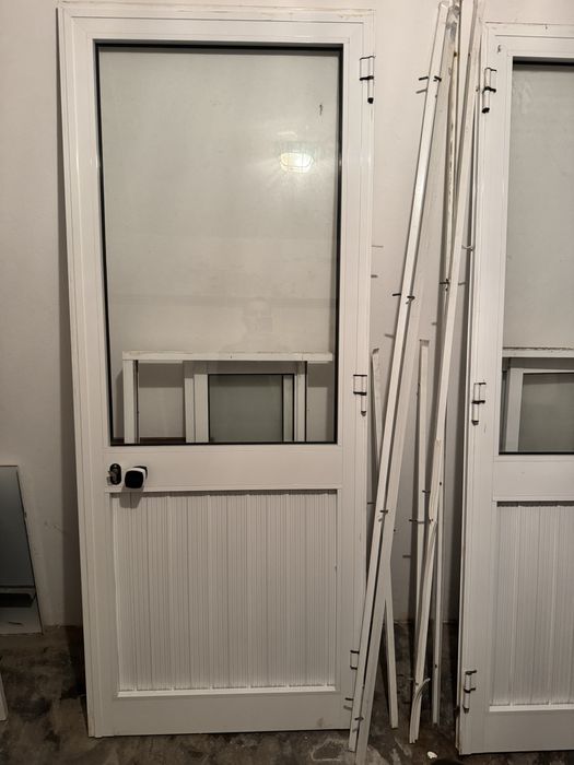Porta entrada aluminio com fechadura
