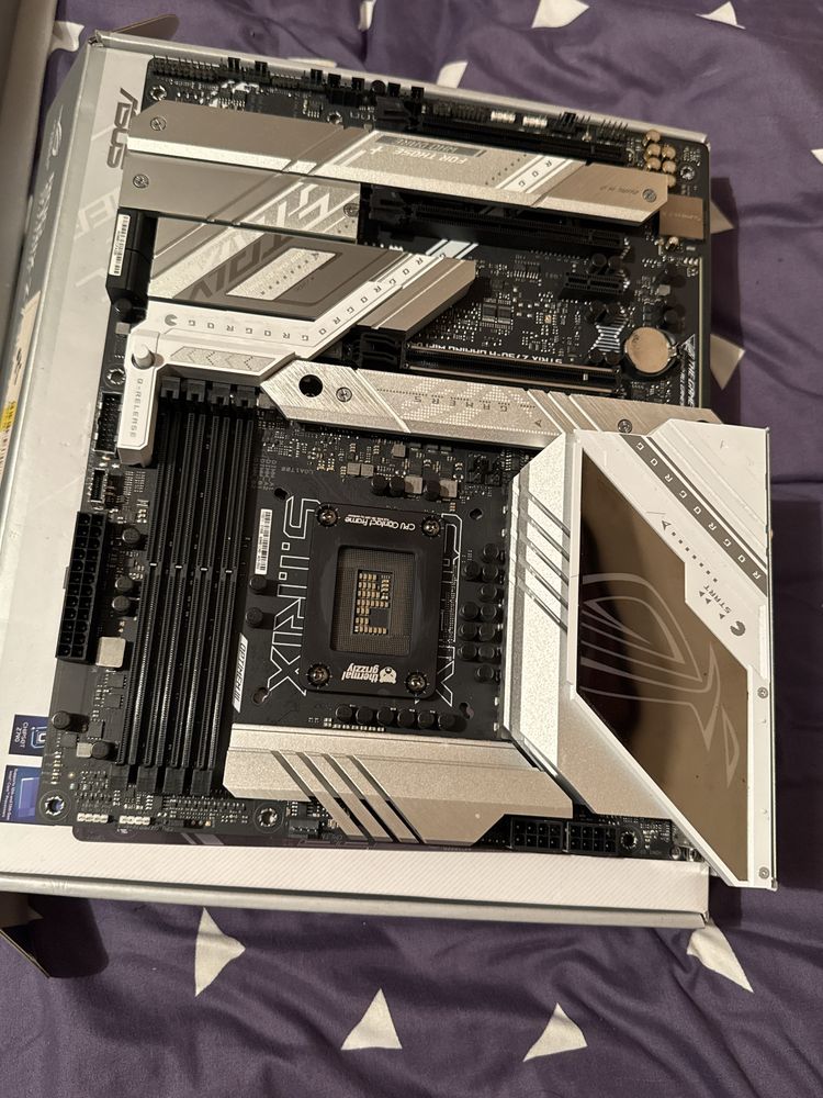 Rog Strix Z790-A Gaming Wifi D4