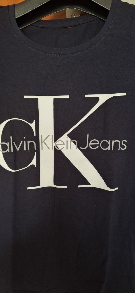 T- shirt damski Calvin Klein
