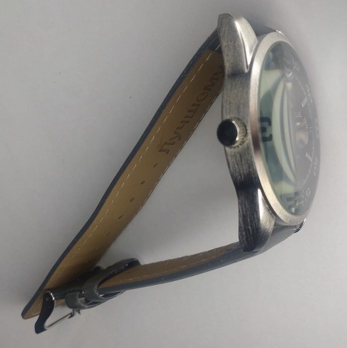 Наручные мужские часы AVON Harvey Watch