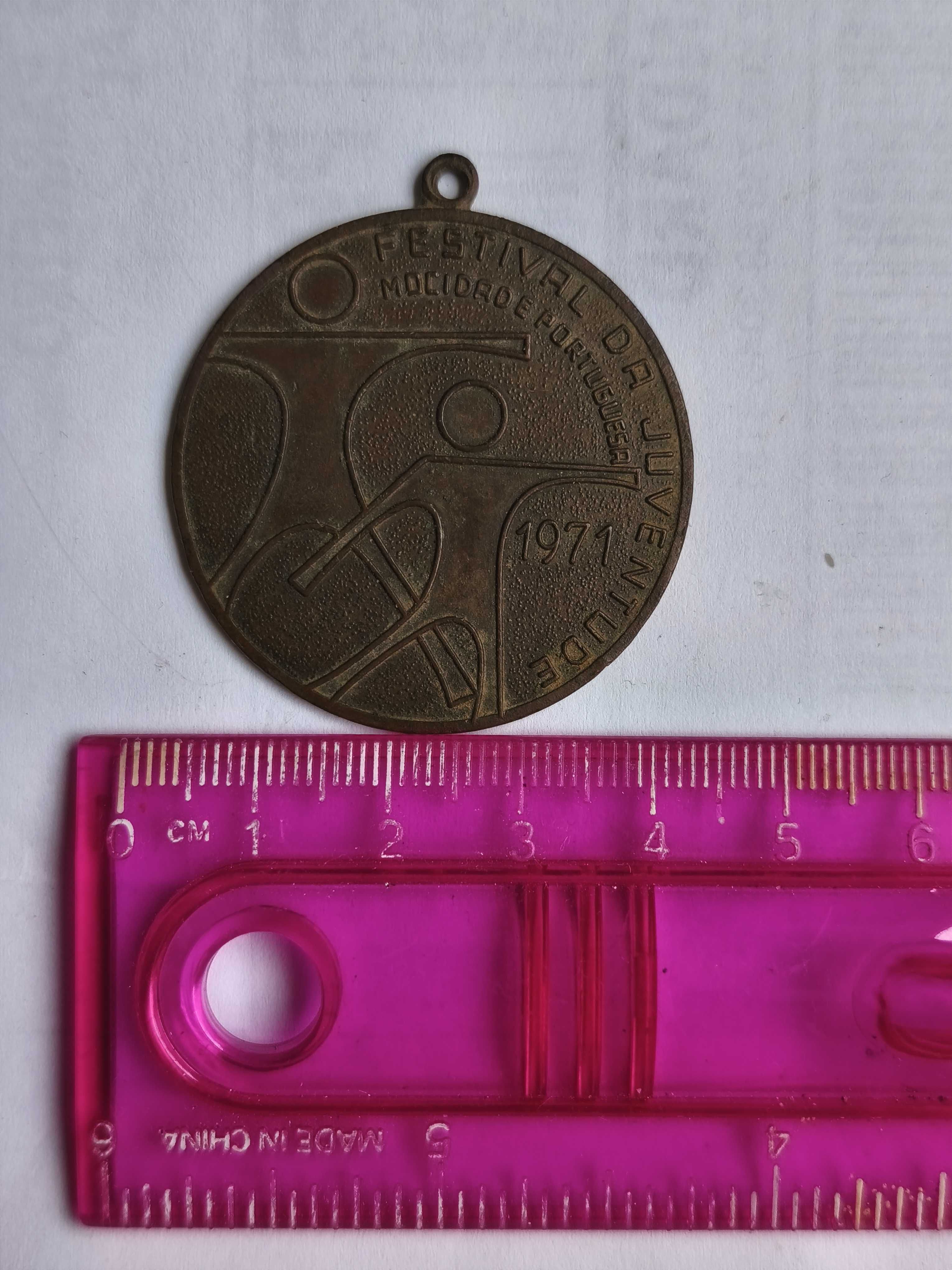 Medalha  ( festival da juventude 1971 )  Лот 161