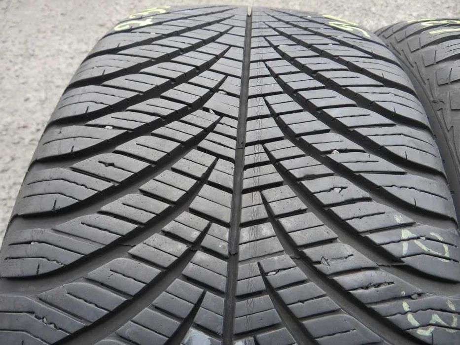 235/45 R18 98Y Goodyear Vector4SeasonsGen-2 M+S 2штуки 2022рік