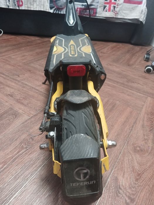 Продам електросамокат Blade mini