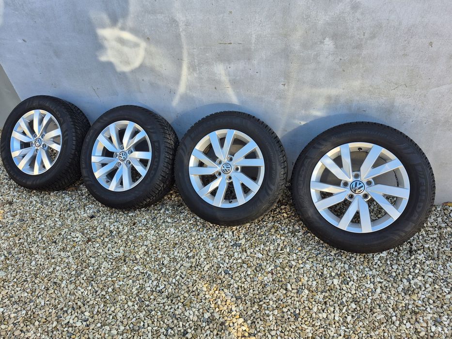 Alufelgi vw passat b9 16 cali z oponami zimowymi