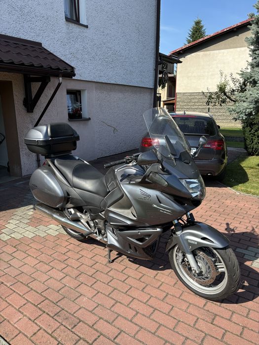 Honda Deauville NT 700 VA