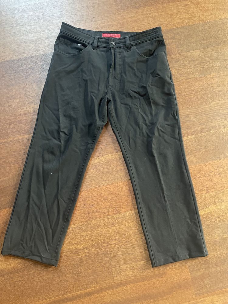 Czarne męskie jeansy w kant pierre cardin W34