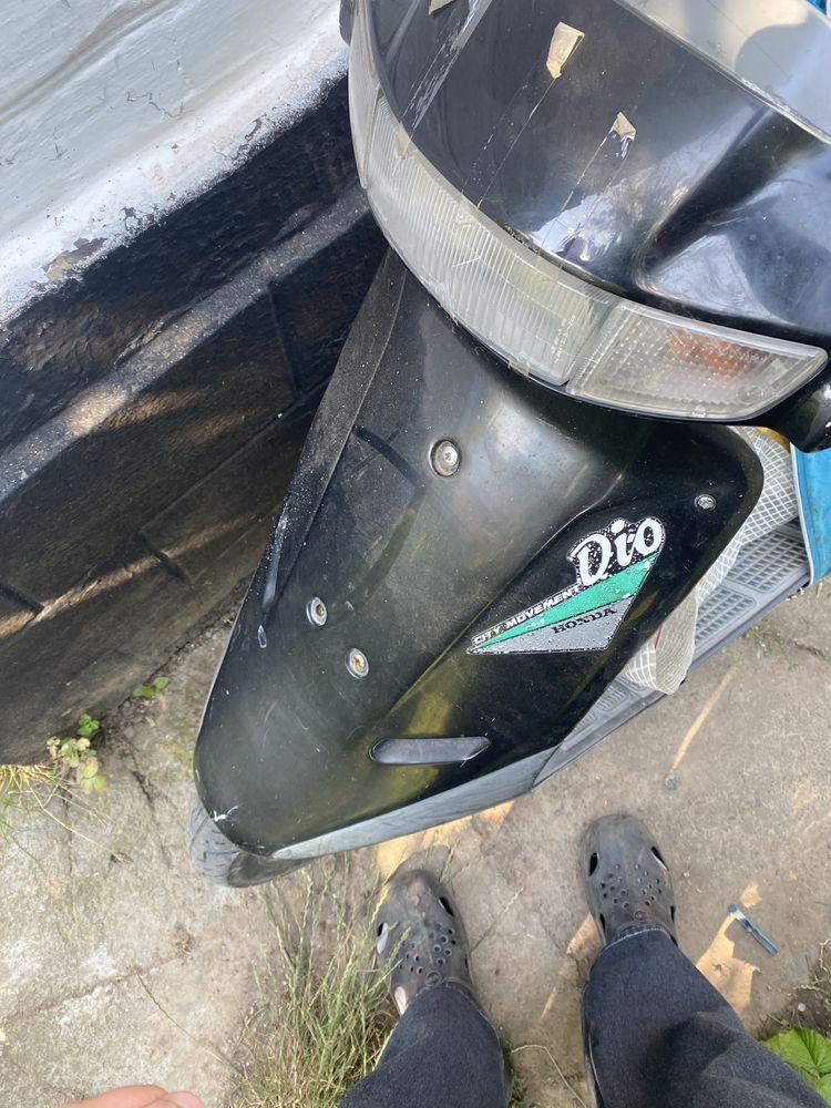 Мопед Honda dio 18